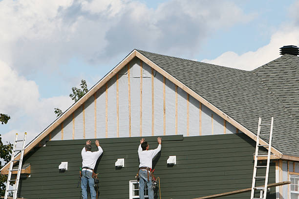 Professional Siding Replacement technician working in Malvern, OH
